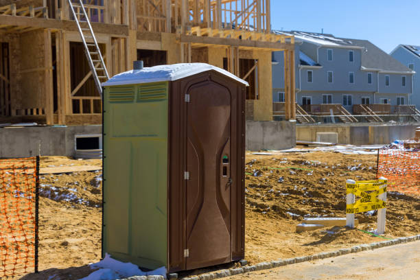 Best Portable restroom trailer rental  in Dresden, OH