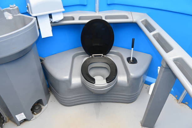 Best Emergency porta potty rental  in Dresden, OH