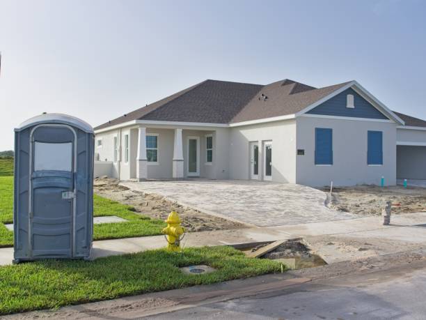 Portable Toilet Options We Offer in Dresden, OH